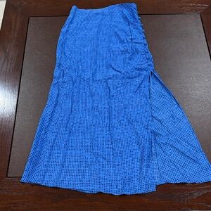 NWOT moon river side slit blue dot maxi skirt XS